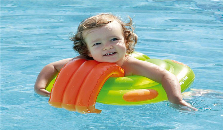 Cách giữ an toàn hơn cho bé trong và xunh quanh môi trường nước